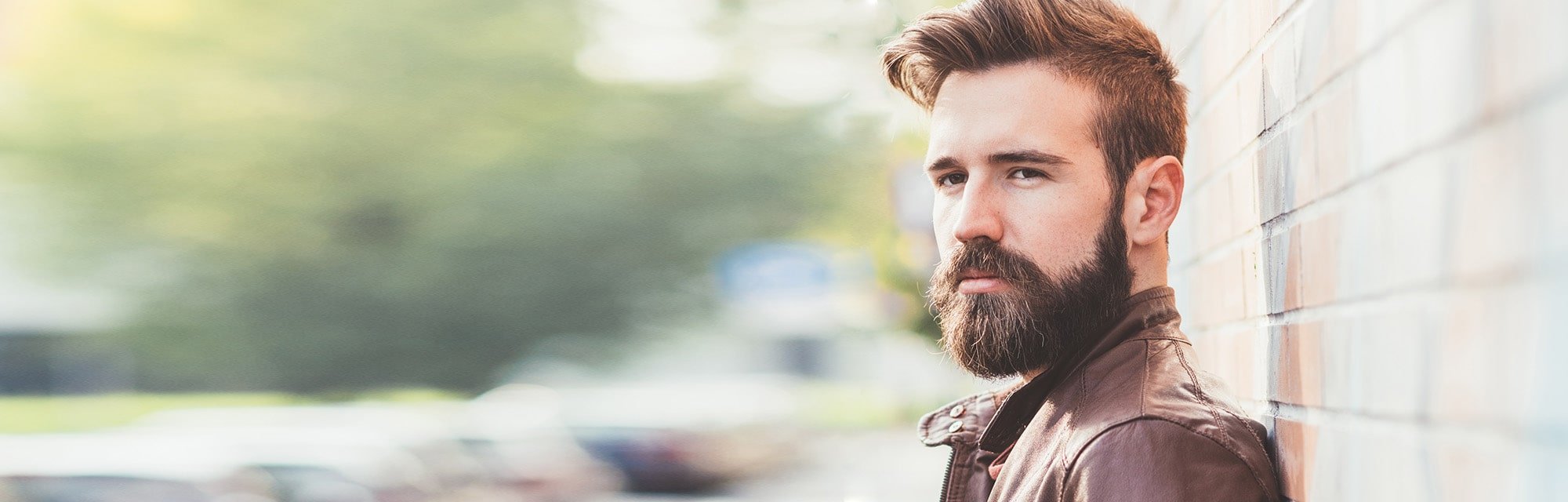 Les greffes de barbe, sourcils, cicatrices à Grenoble